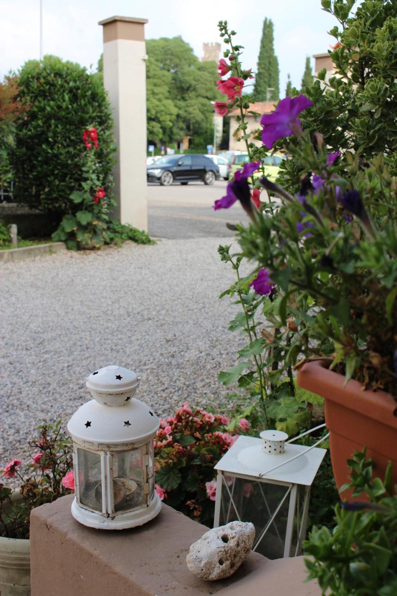 Dolce Vita Valeggio sul Mincio Bagian luar foto